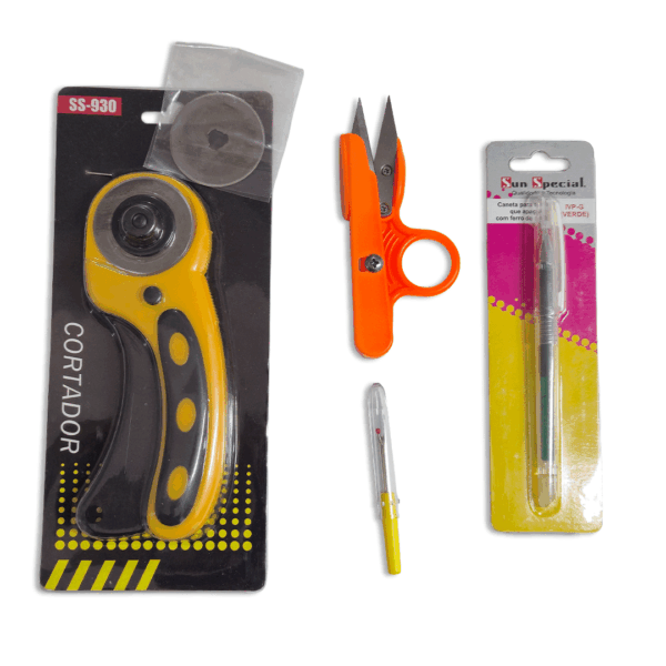 Kit alfaiateria, Caneta Fantasminha Verde, Tesoura Tic Tac, Cortador Circular, Descosturador